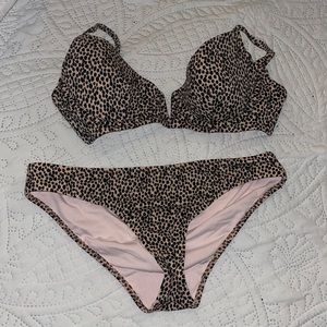 leopard bikini